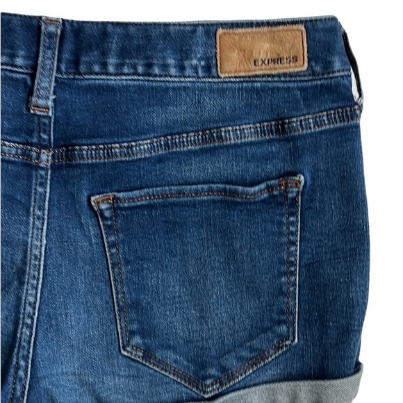 Express Cuffed Ultimate Stretch Low Rise Shortie Denim Shorts Size 0 - Picture 8 of 9